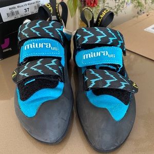 La Sportiva Miura VS women’s climbing shoes NWT